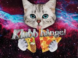 En katt i rymden som äter pizza. Framför syns texten Klubb Hångel i gråa bokstäver